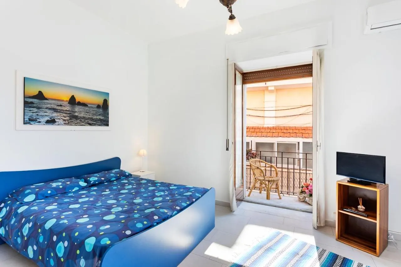 Appartement La Finestra Dei Ciclopi à Aci Castello