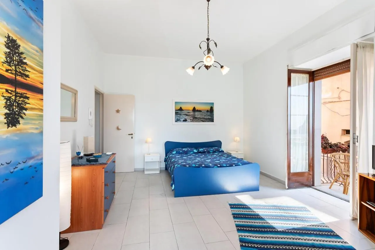 Appartement La Finestra Dei Ciclopi à Aci Castello Italie