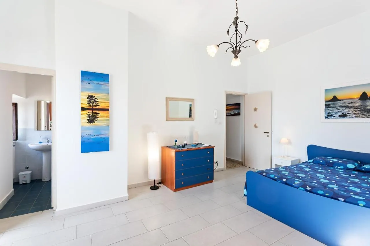 Appartement La Finestra Dei Ciclopi à Aci Castello