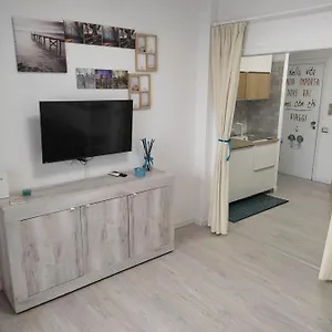 Xiphonia House Aci Castello